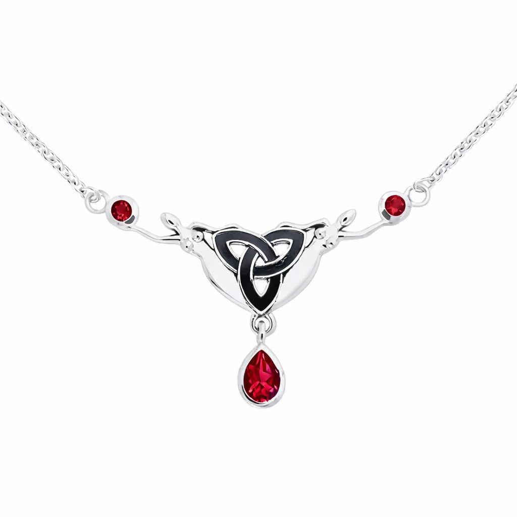 Halskæde med Triquetra - Treenighedssymbolet og Rubin