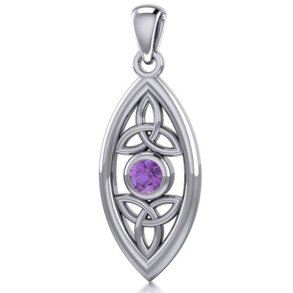 Vedhng med Triquetra - Treenighedssymbolet og Ametyst - 32mm - u/kde